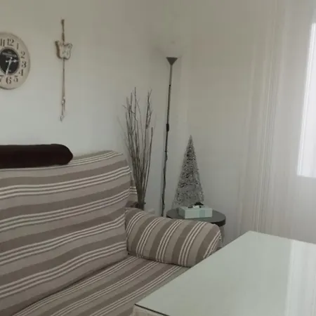 Acogedor Jv36 דירה